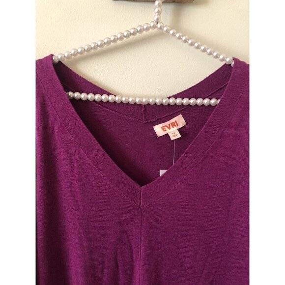 NWT EVRI Womens Plus Size 1X V-Neck Sweater Dewberry Jam - Picture 2 of 5